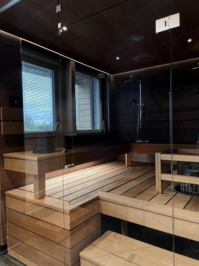 Levin Kunkku B Penthouse Lejlighedshotel Eksteriør billede